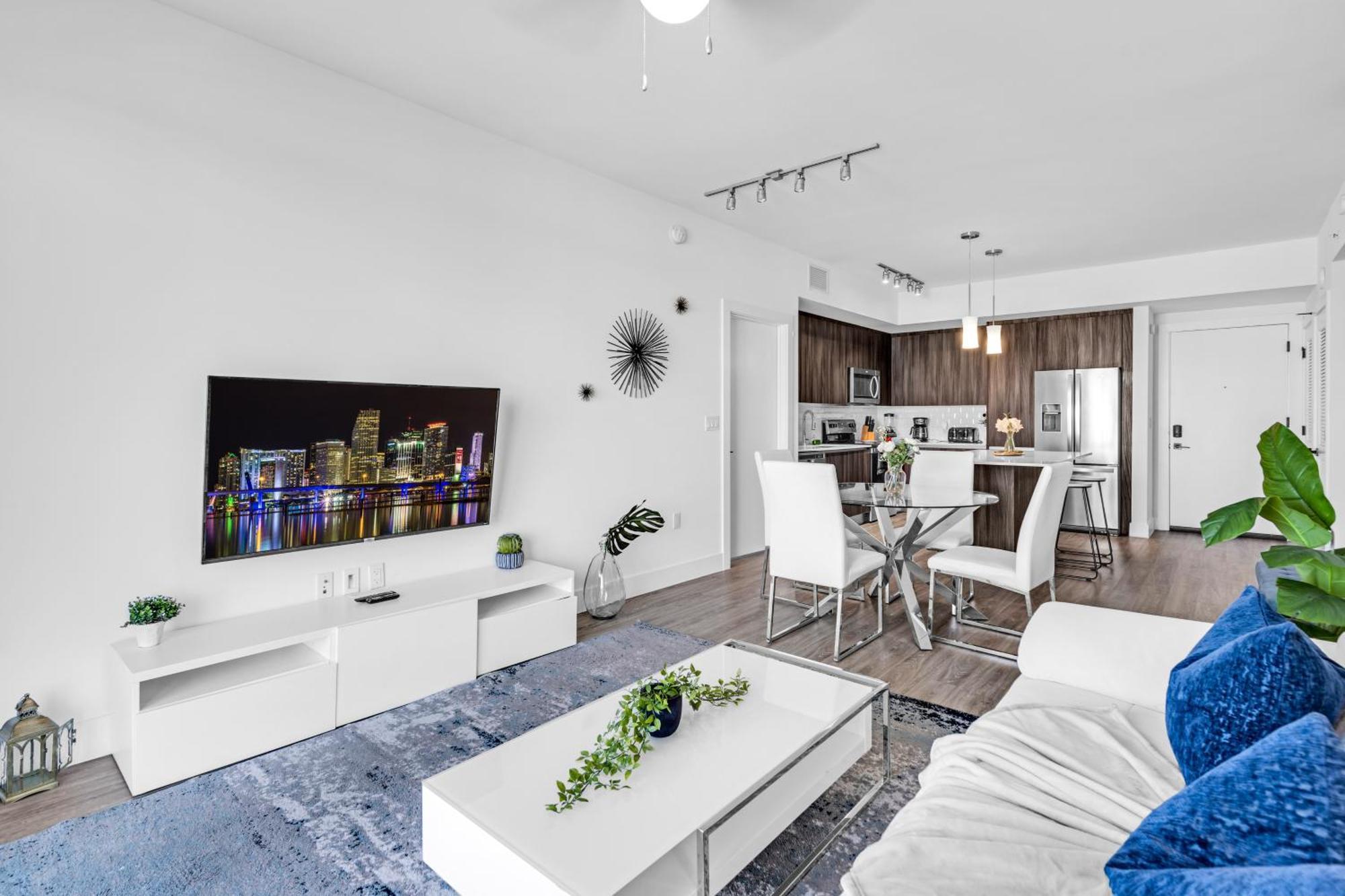 Amazing 2 Bedroom Unit In Doral Miami With Free Parking Hialeah Gardens Exterior foto