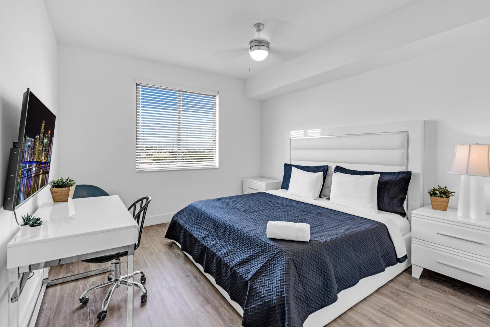 Amazing 2 Bedroom Unit In Doral Miami With Free Parking Hialeah Gardens Exterior foto