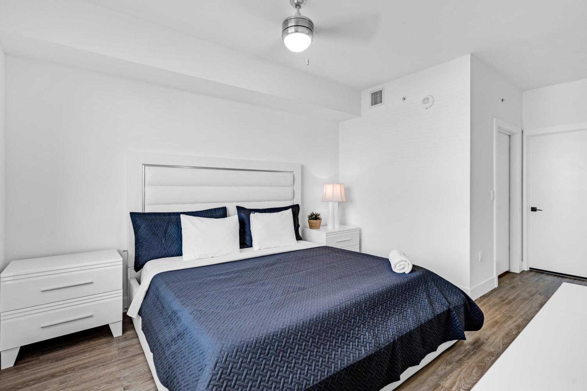 Amazing 2 Bedroom Unit In Doral Miami With Free Parking Hialeah Gardens Exterior foto